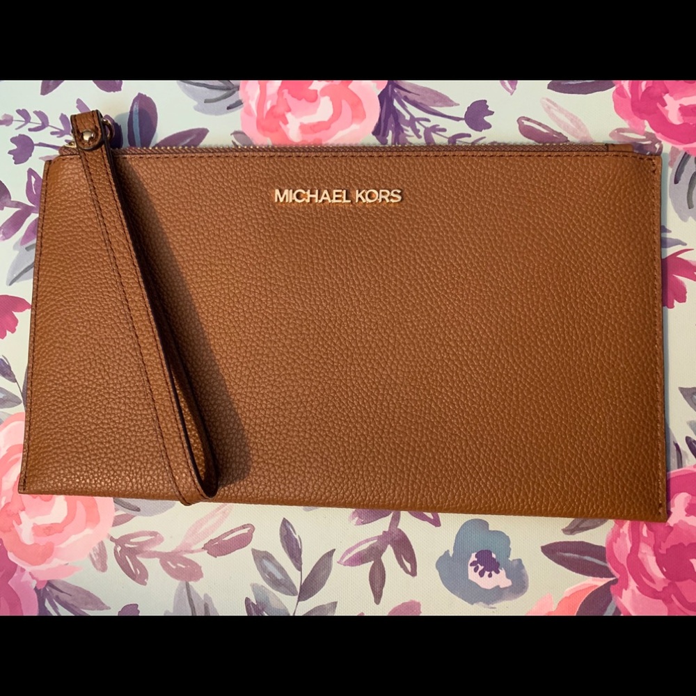 Michael Kors Acorn wristlet